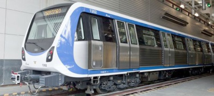 Noile trenuri de metrou intră în funcţiune în 9 zile